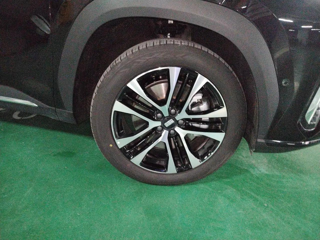 Geely Galaxy M7 2026 Model Yuanyoujia 225km Exploration+ Edition — миниатюра 8