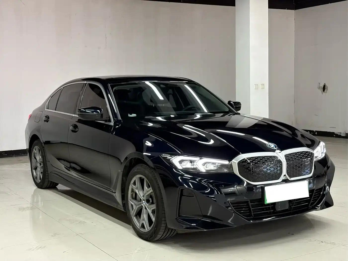 BMW i3 2025 eDrive 35 L — миниатюра 3