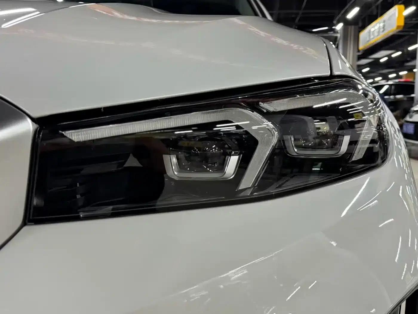 BMW i3 2024 eDrive 40 L Shadow Edition — миниатюра 4