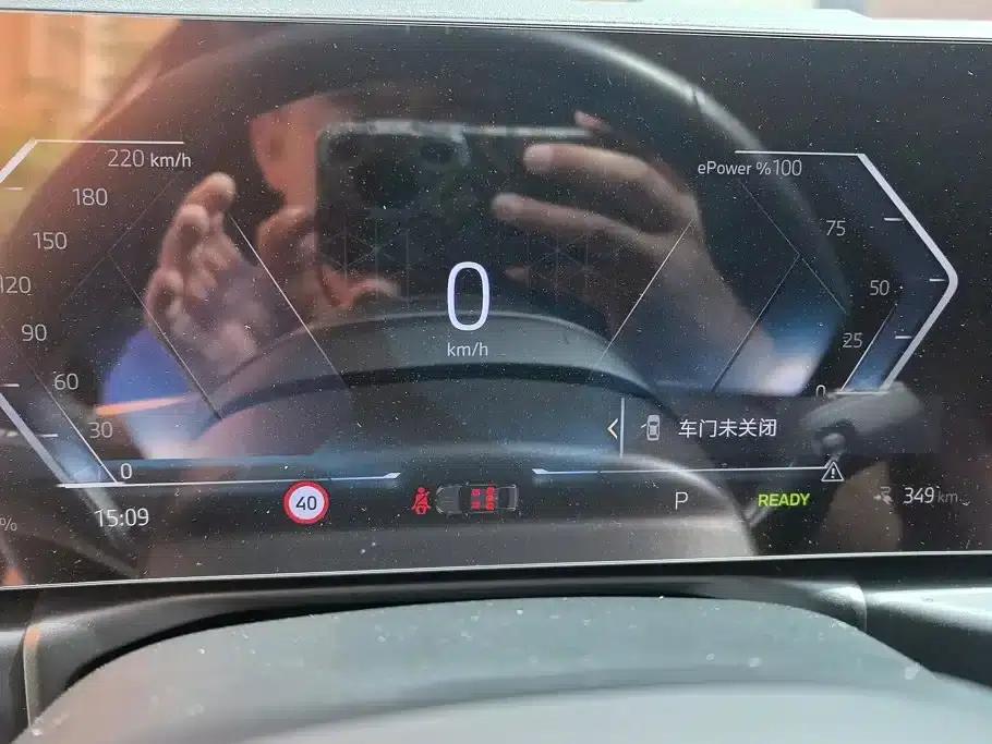 BMW i3 2025 eDrive 35 L — миниатюра 14
