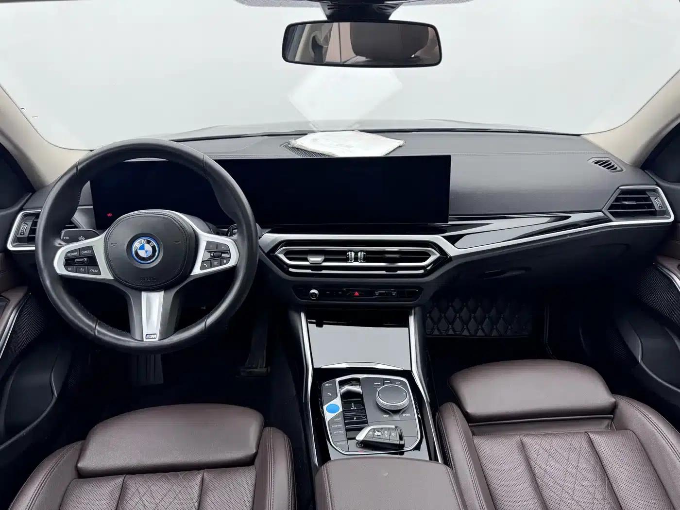 BMW i3 2022 eDrive 35L — миниатюра 3