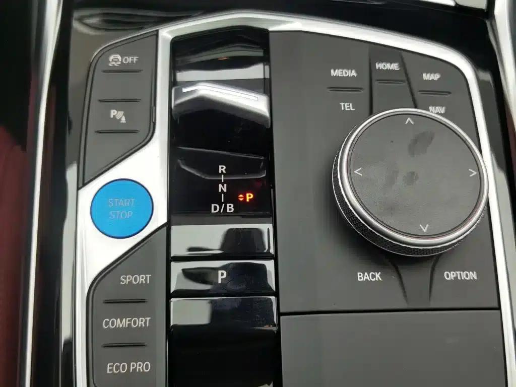 BMW i3 2024 eDrive 35L — миниатюра 13