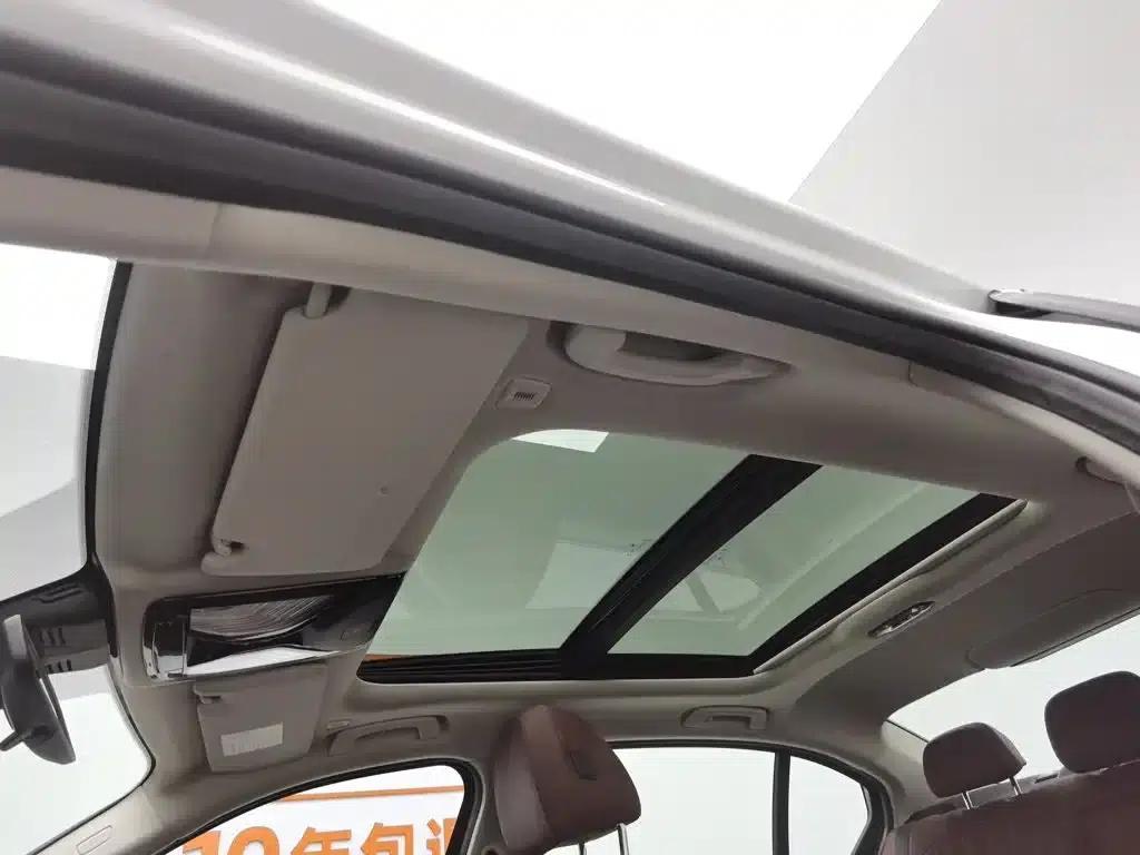 BMW i3 2024 eDrive 35L — миниатюра 14