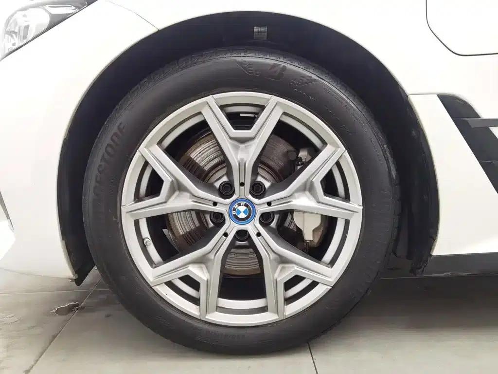 BMW i3 2024 eDrive 35L — миниатюра 17