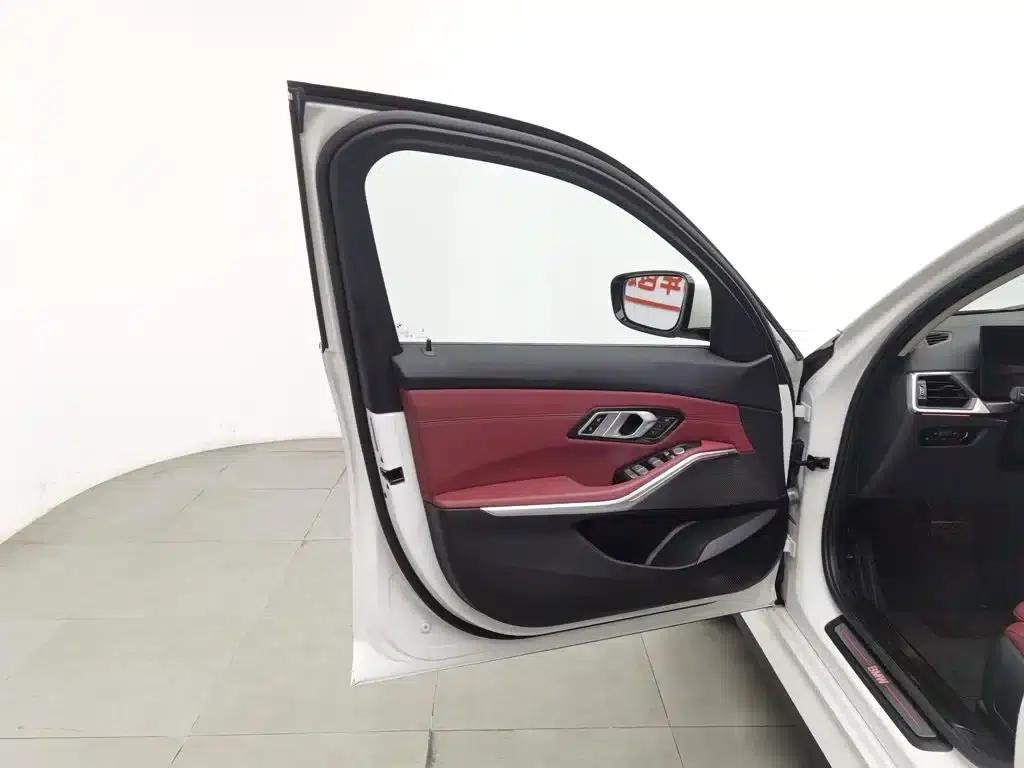 BMW i3 2024 eDrive 35L — миниатюра 8