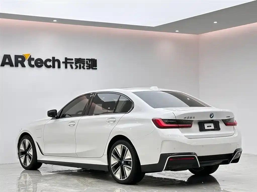 BMW i3 2024 eDrive 40 L Shadow Sport Package — миниатюра 3