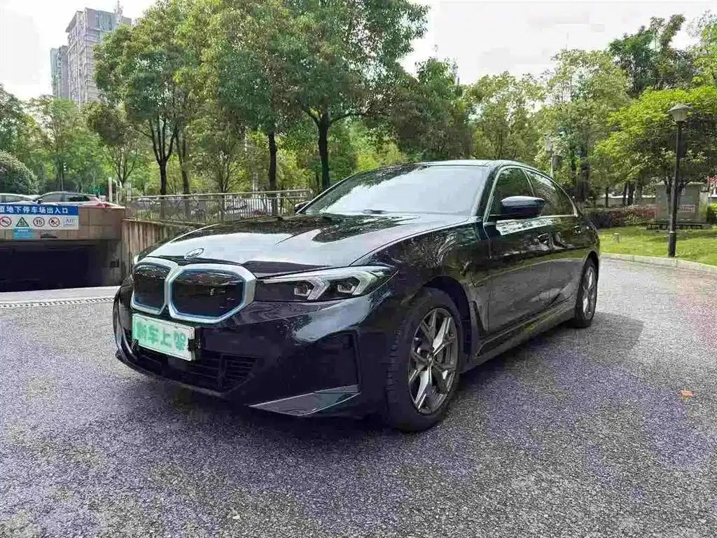 BMW i3 2022 eDrive 35L — миниатюра 1