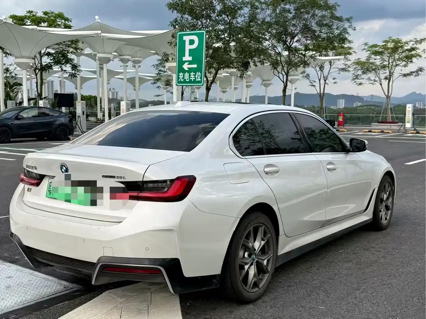 BMW i3 2024 eDrive 35L — миниатюра 7
