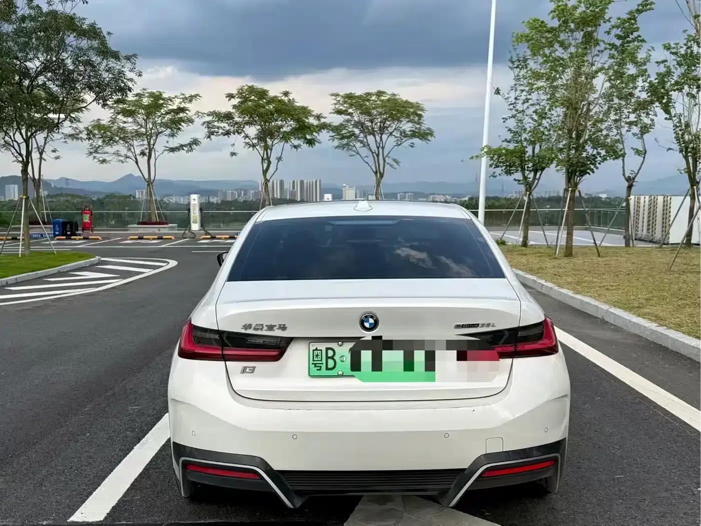 BMW i3 2024 eDrive 35L — миниатюра 8