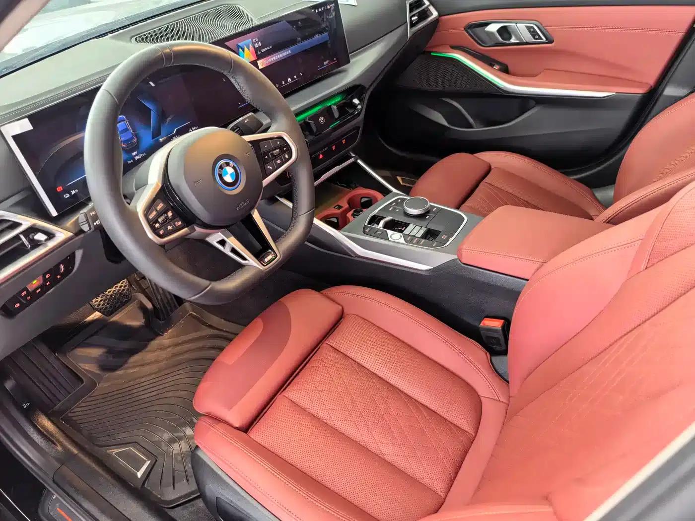 BMW i3 2025 eDrive 35 L — миниатюра 4