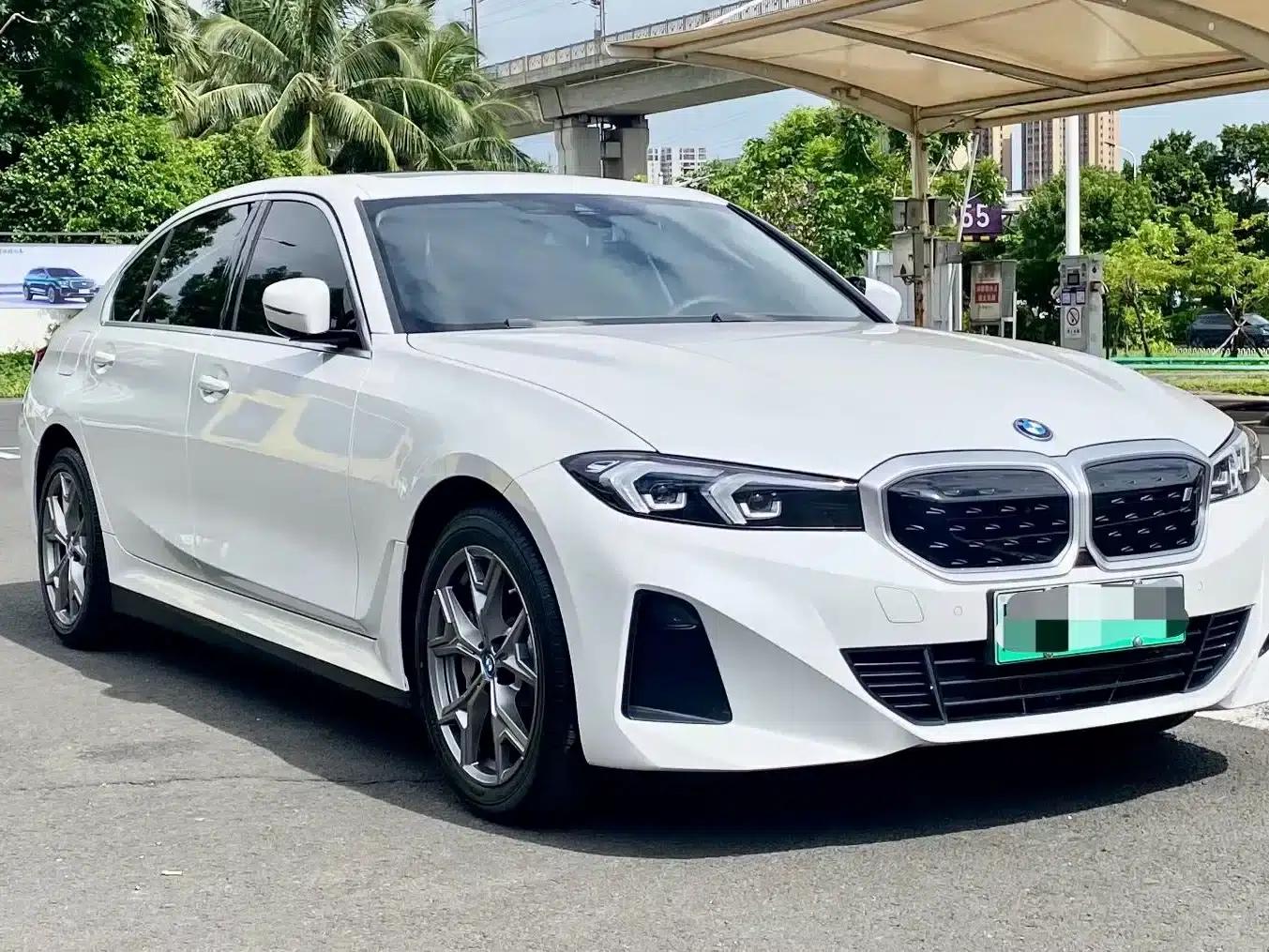 BMW i3 2022 eDrive 35L — миниатюра 3