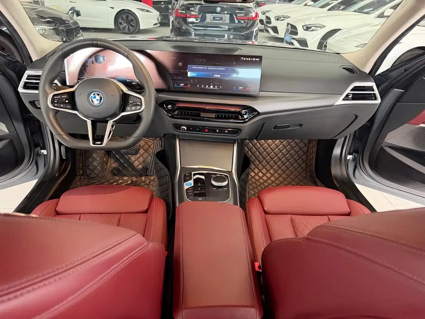 BMW i3 2025 eDrive 35 L — миниатюра 5