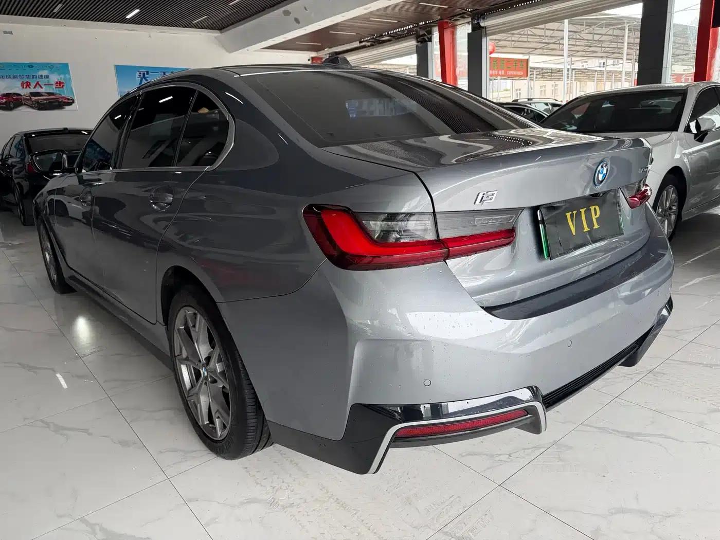 BMW i3 2025 eDrive 35 L — миниатюра 7