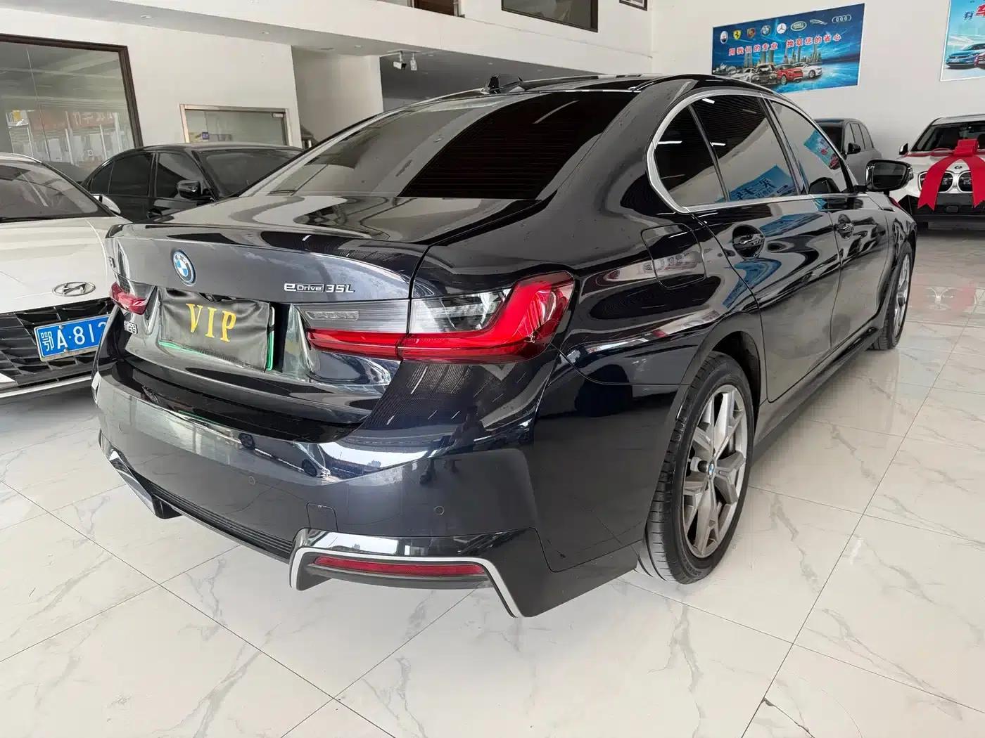 BMW i3 2025 eDrive 35 L — миниатюра 7