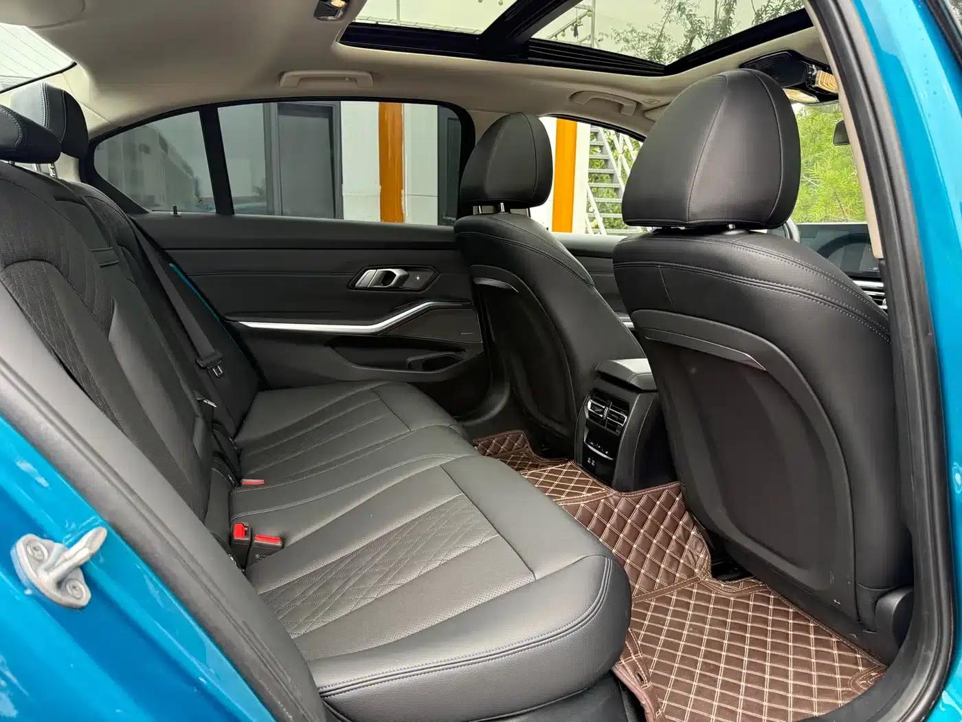 BMW i3 2023 eDrive 40 L Shadow Sport Package — миниатюра 14
