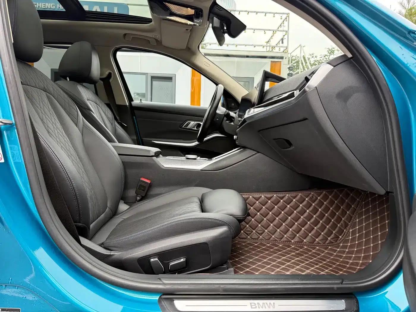 BMW i3 2023 eDrive 40 L Shadow Sport Package — миниатюра 15