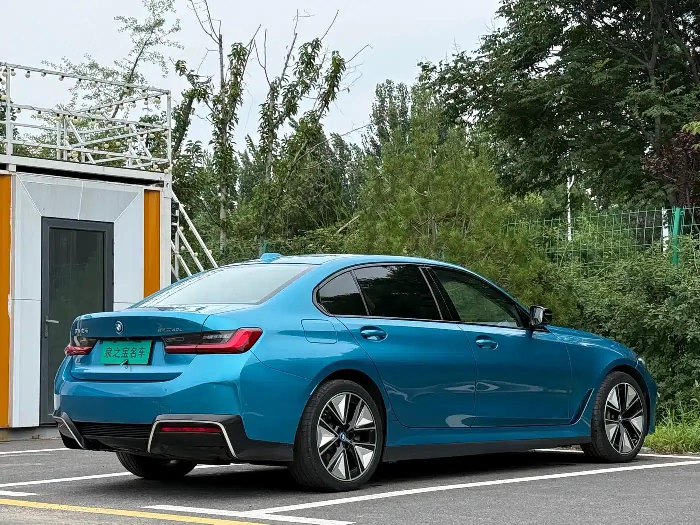BMW i3 2023 eDrive 40 L Shadow Sport Package — миниатюра 6