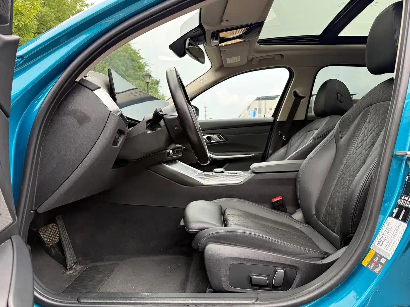 BMW i3 2023 eDrive 40 L Shadow Sport Package — миниатюра 10