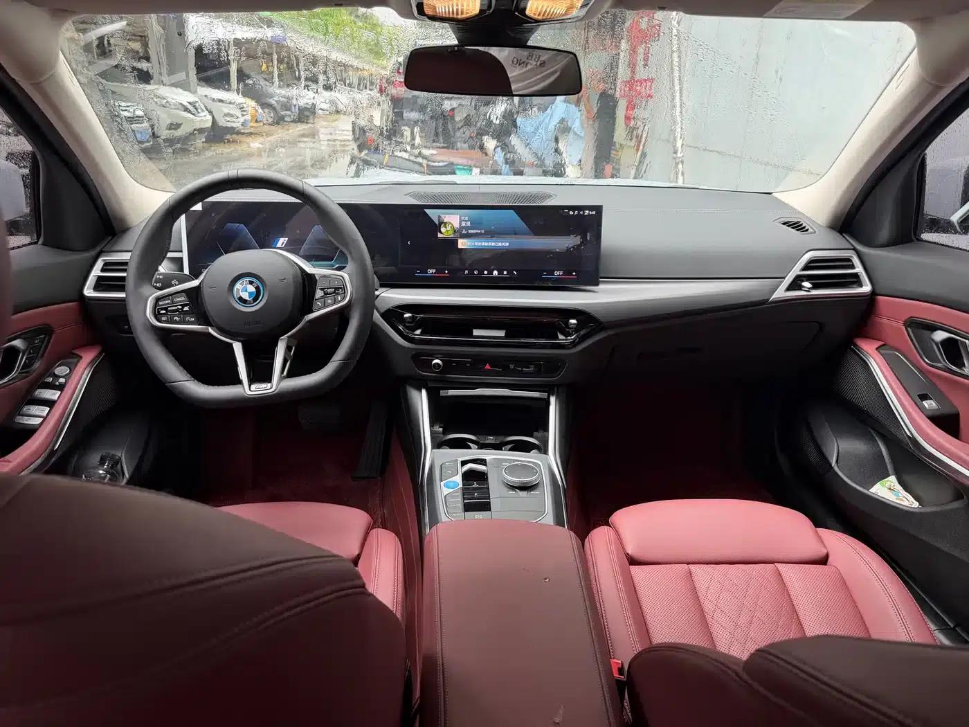 BMW i3 2025 eDrive 35 L — миниатюра 11