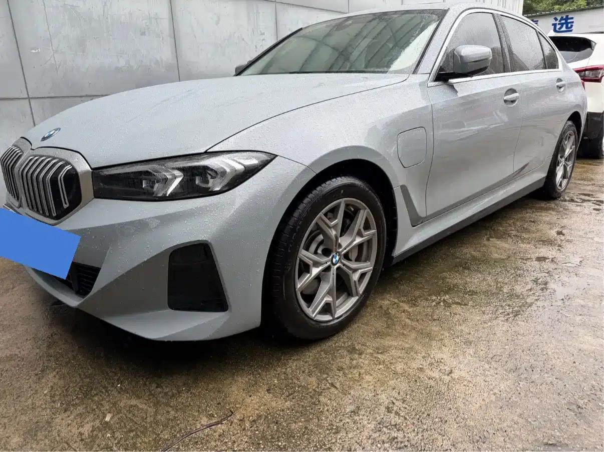 BMW i3 2025 eDrive 35 L — миниатюра 3