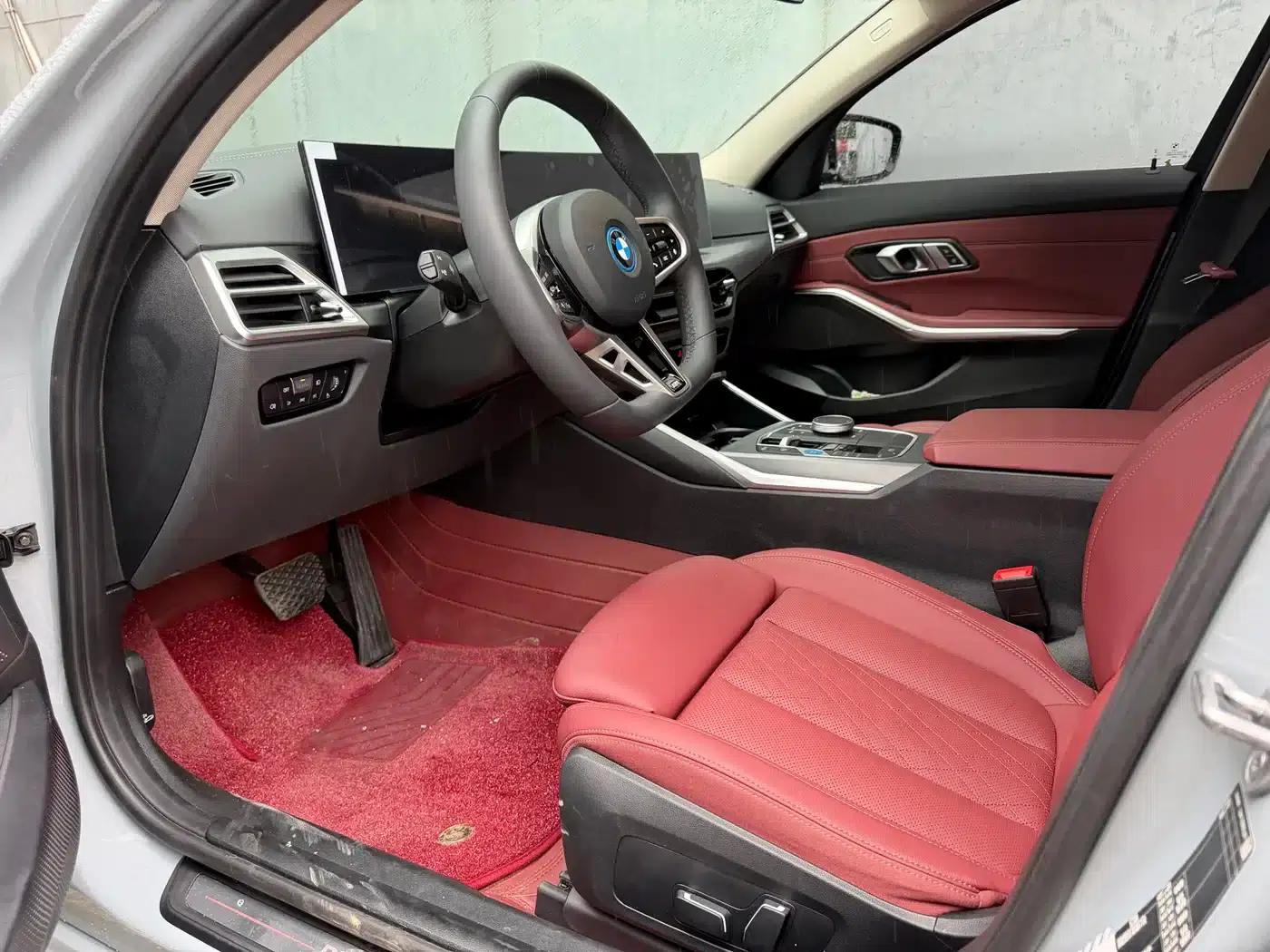BMW i3 2025 eDrive 35 L — миниатюра 4