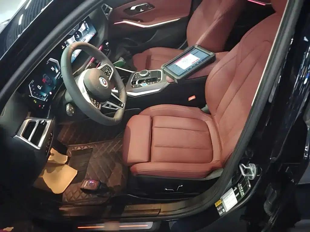 BMW i3 2025 eDrive 35 L — миниатюра 15