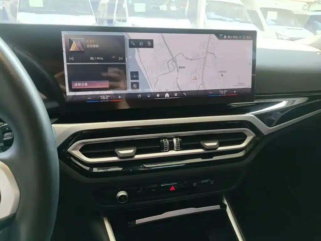 BMW i3 2024 eDrive 35L — миниатюра 13