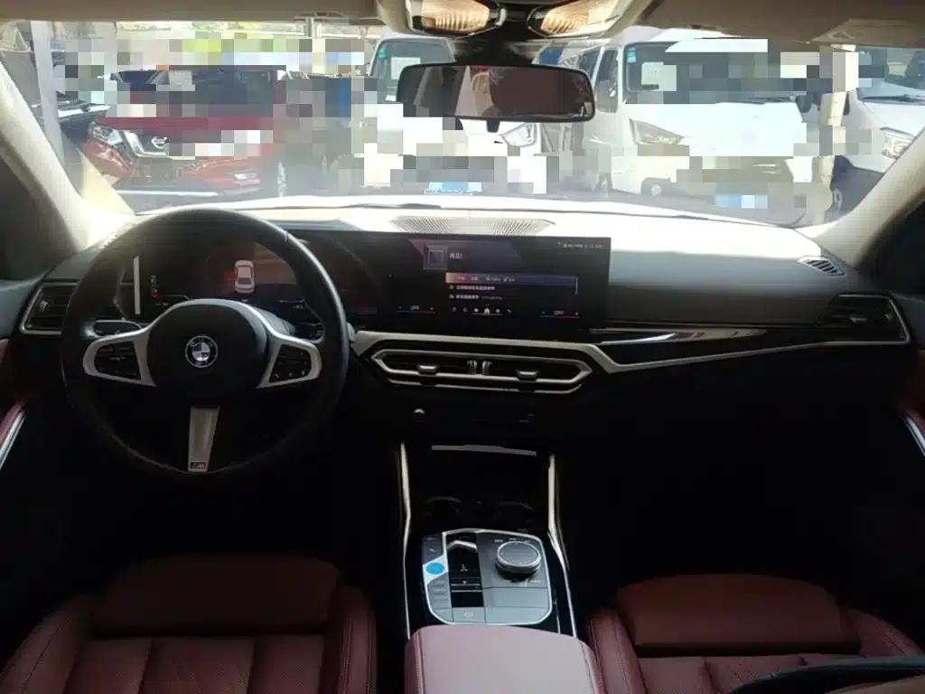 BMW i3 2024 eDrive 35L — миниатюра 10
