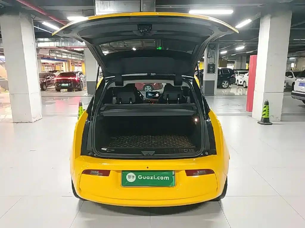 2019 BMW i3 Imported Model, Fast Charging Version — миниатюра 19