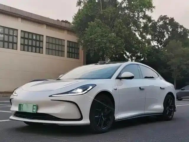 Zhiji L6 2024 Max Standard Edition