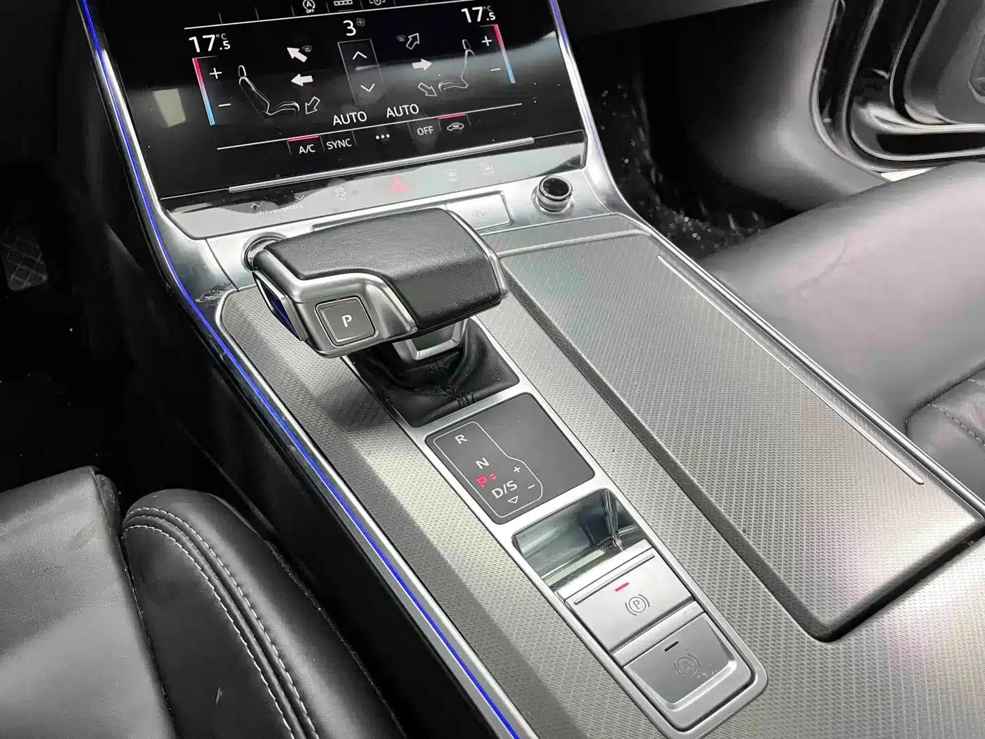 Audi A6L 2023 Facelift 40 TFSI Luxury Elegance — миниатюра 16
