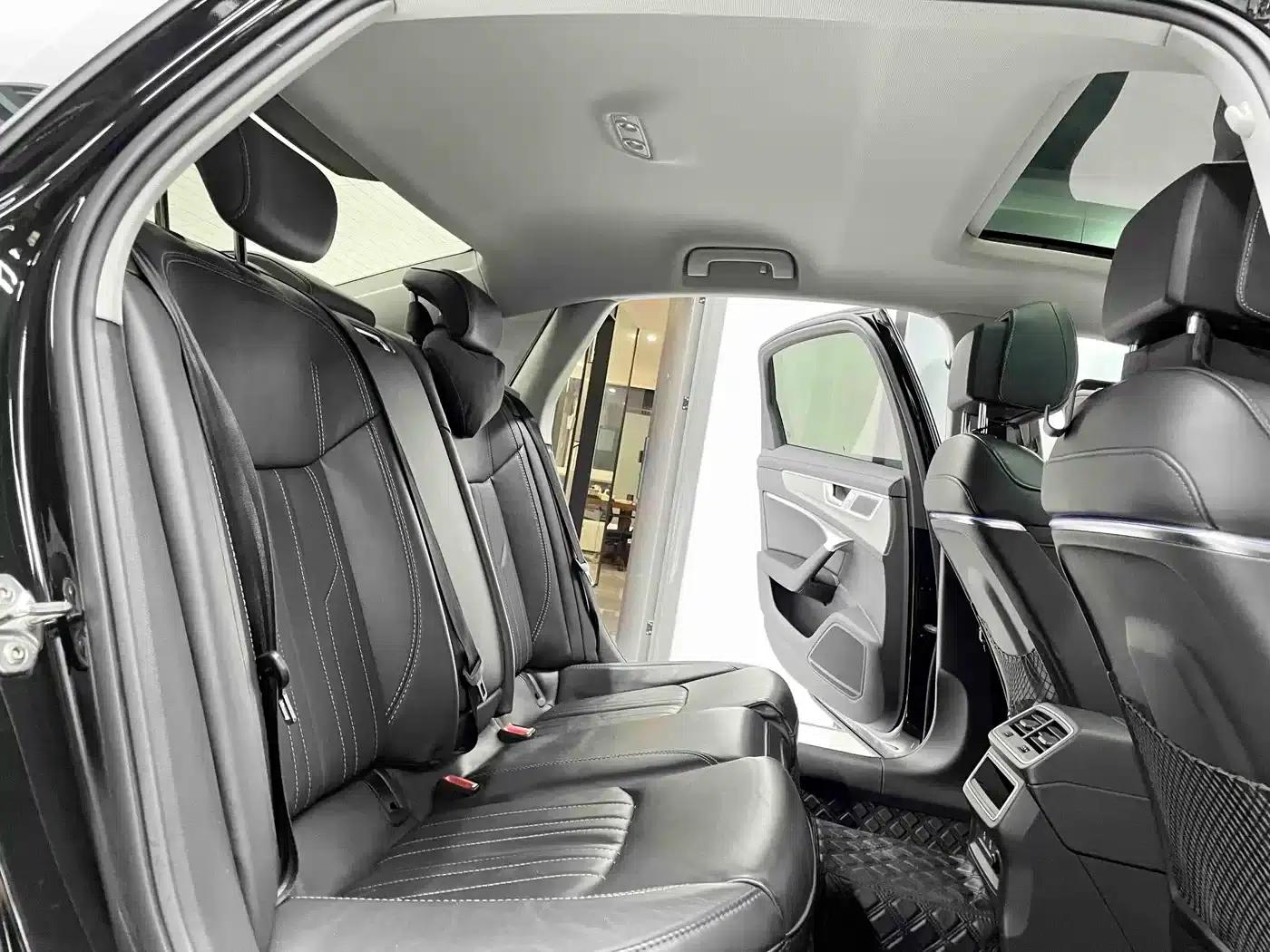 Audi A6L 2023 Facelift 40 TFSI Luxury Elegance — миниатюра 6