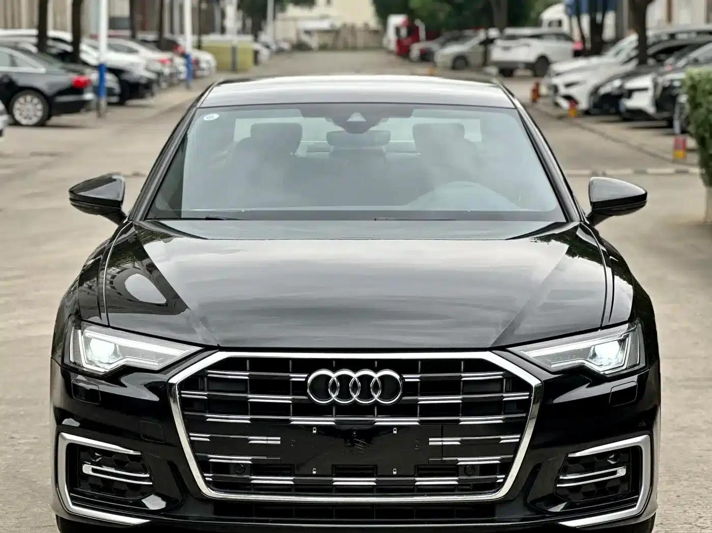 Audi A6L 2024 40 TFSI Luxury Dynamic — миниатюра 1