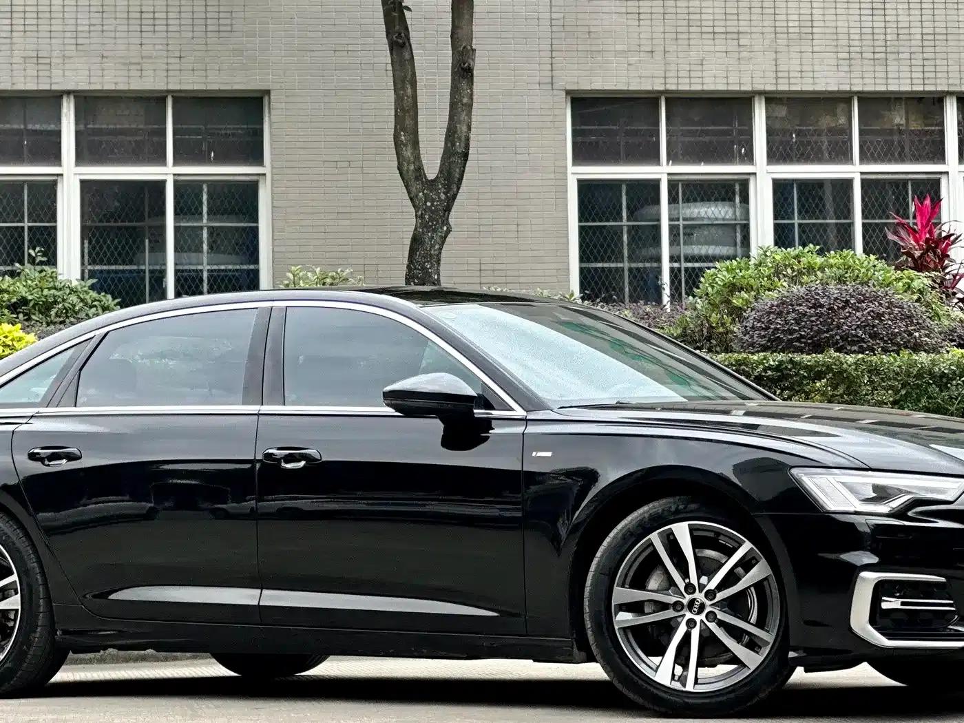 Audi A6L 2024 40 TFSI Luxury Dynamic — миниатюра 4