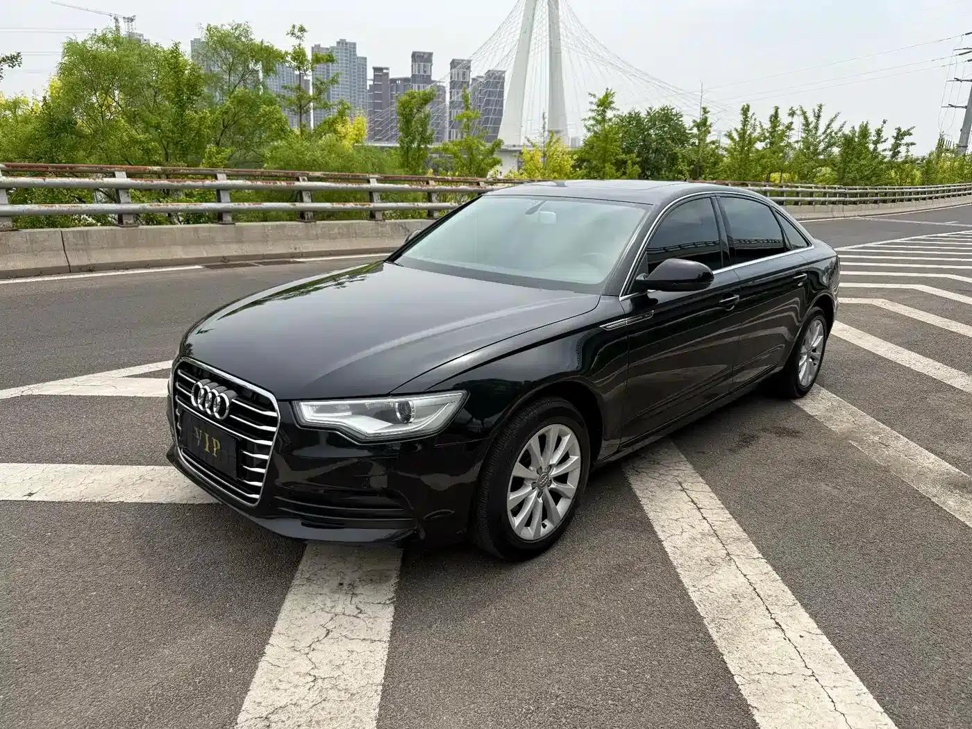 Audi A6L 2012 30 FSI Comfort — миниатюра 1