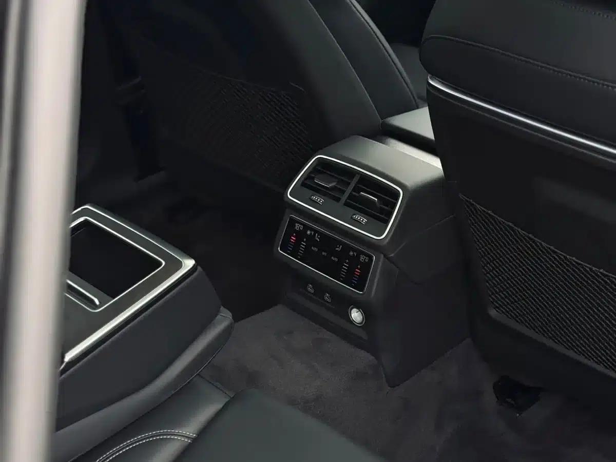 Audi A6L 2025 Facelift 45 TFSI quattro Premium Dynamic Edition — миниатюра 7