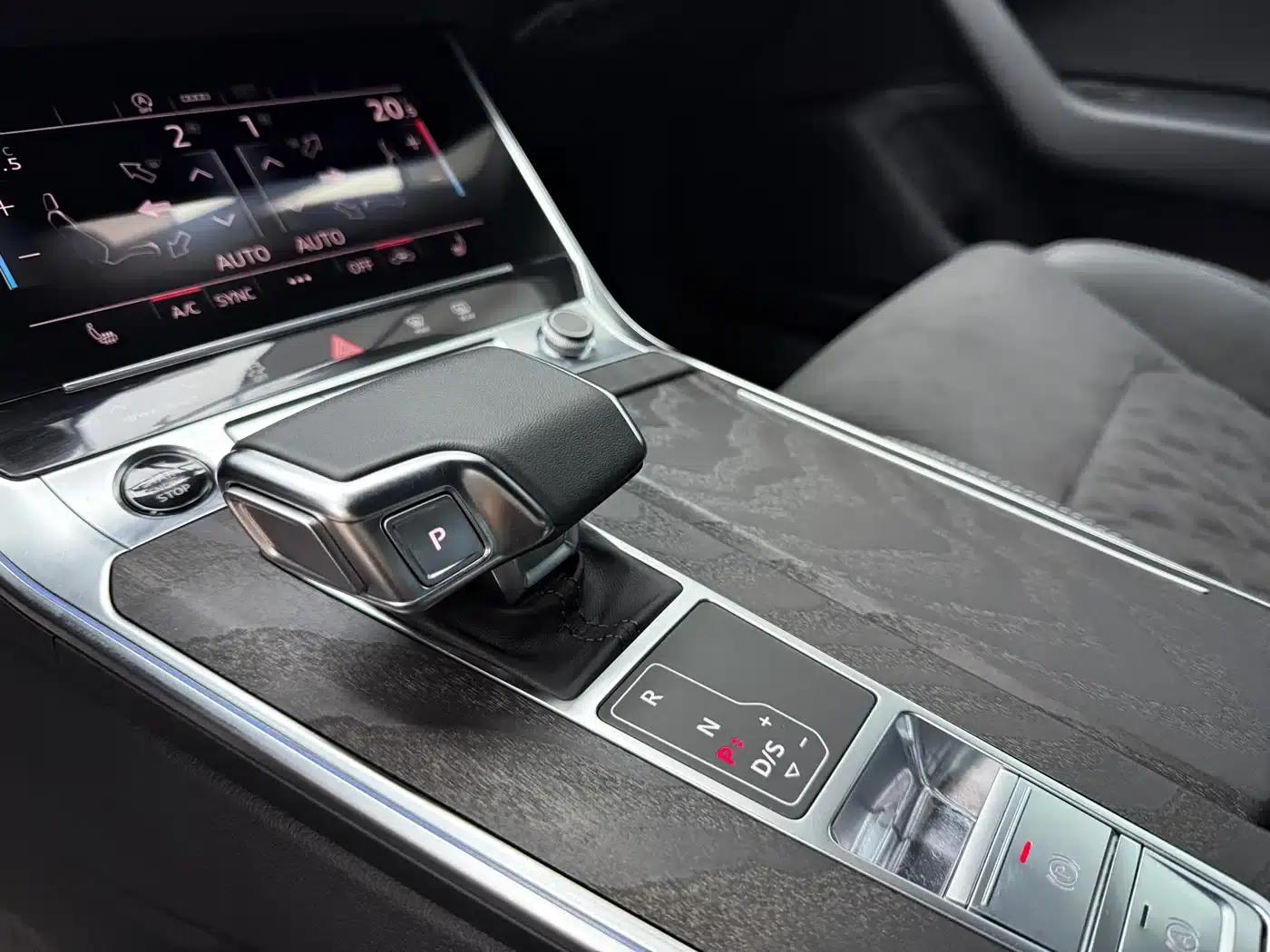 Audi A6L 2024 45 TFSI quattro Premium Dynamic Edition — миниатюра 12