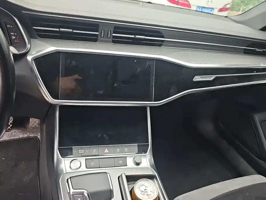 Audi A6L 2020 40 TFSI Luxury Dynamic — миниатюра 13