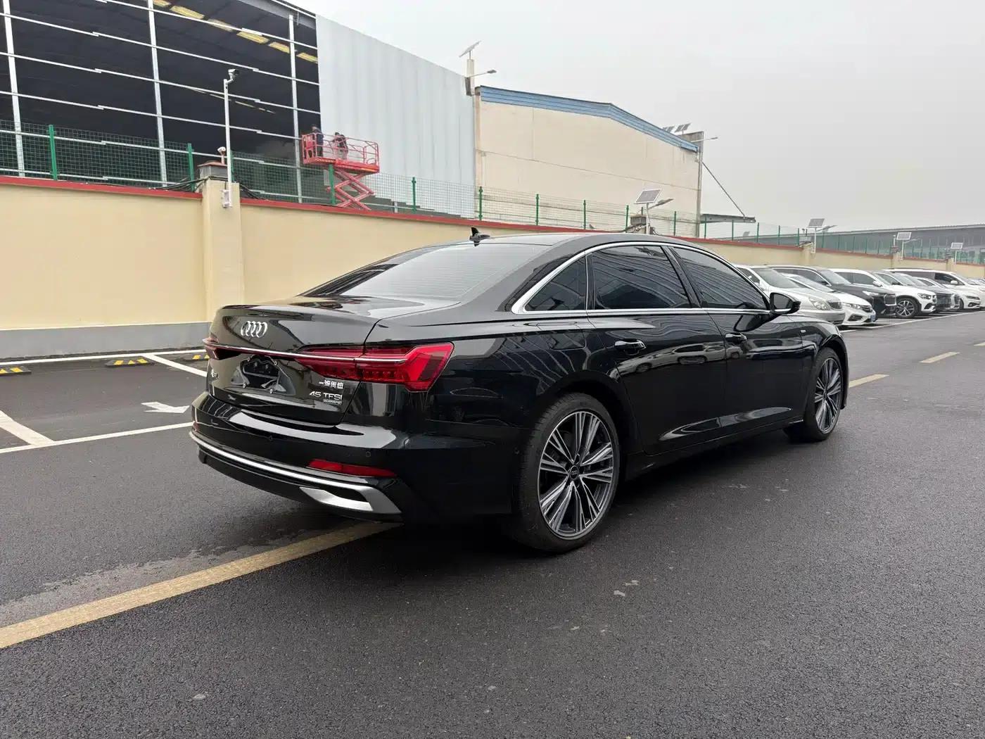 Audi A6L 2024 45 TFSI quattro Premium Dynamic Edition — миниатюра 14