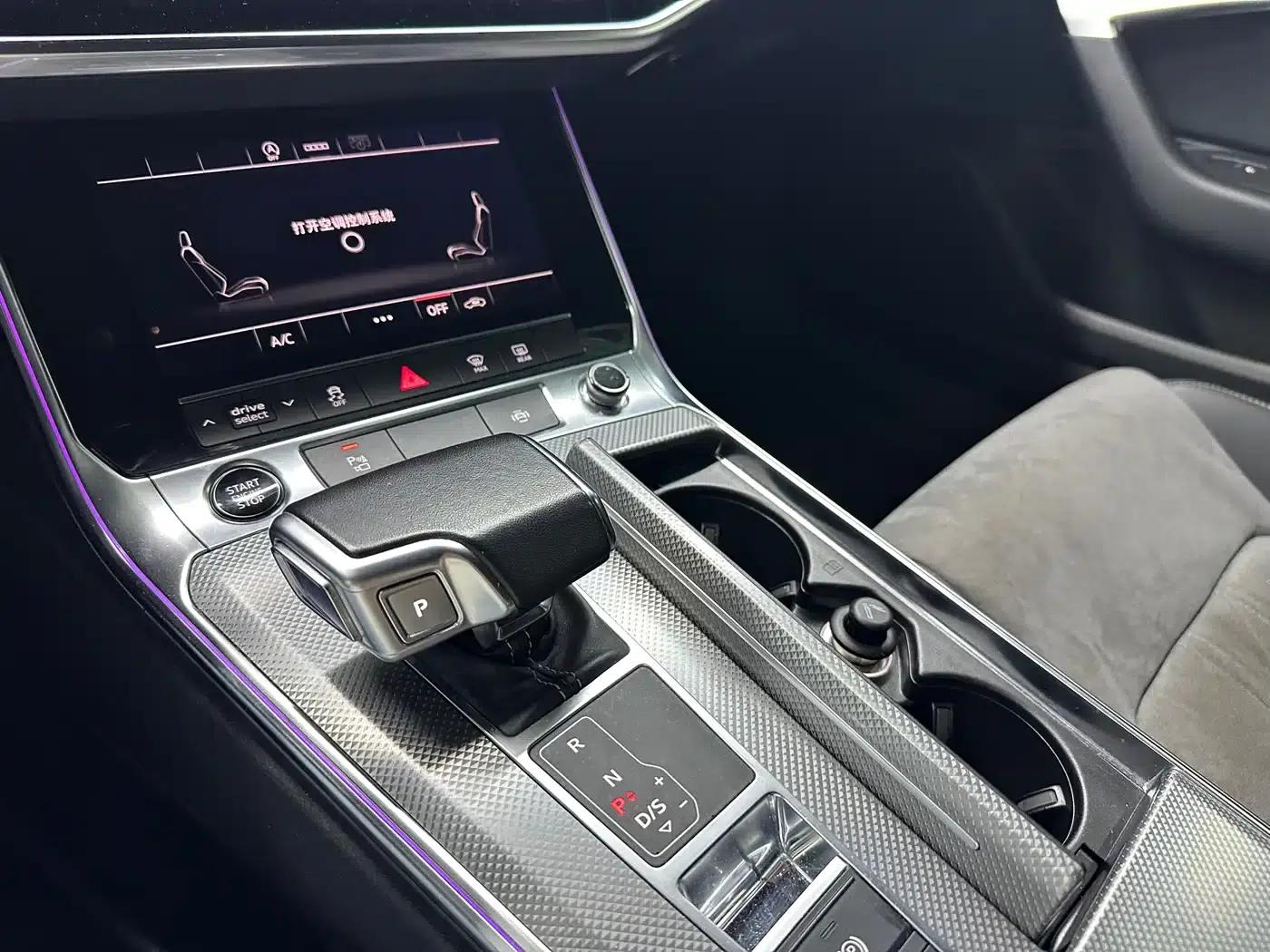 Audi A6L 2021 40 TFSI Luxury Dynamic — миниатюра 16