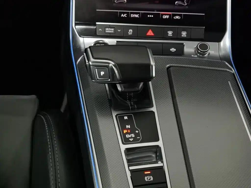 Audi A6L 2022 45 TFSI Premium Dynamic Edition — миниатюра 13