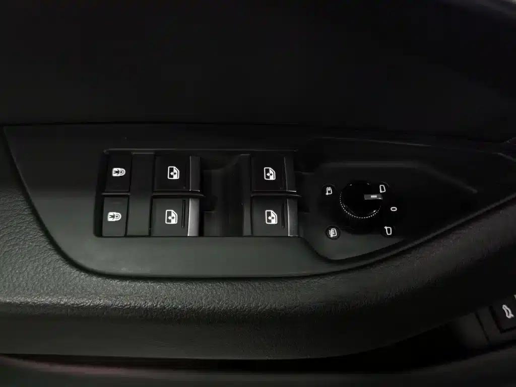 Audi A6L 2022 45 TFSI Premium Dynamic Edition — миниатюра 9