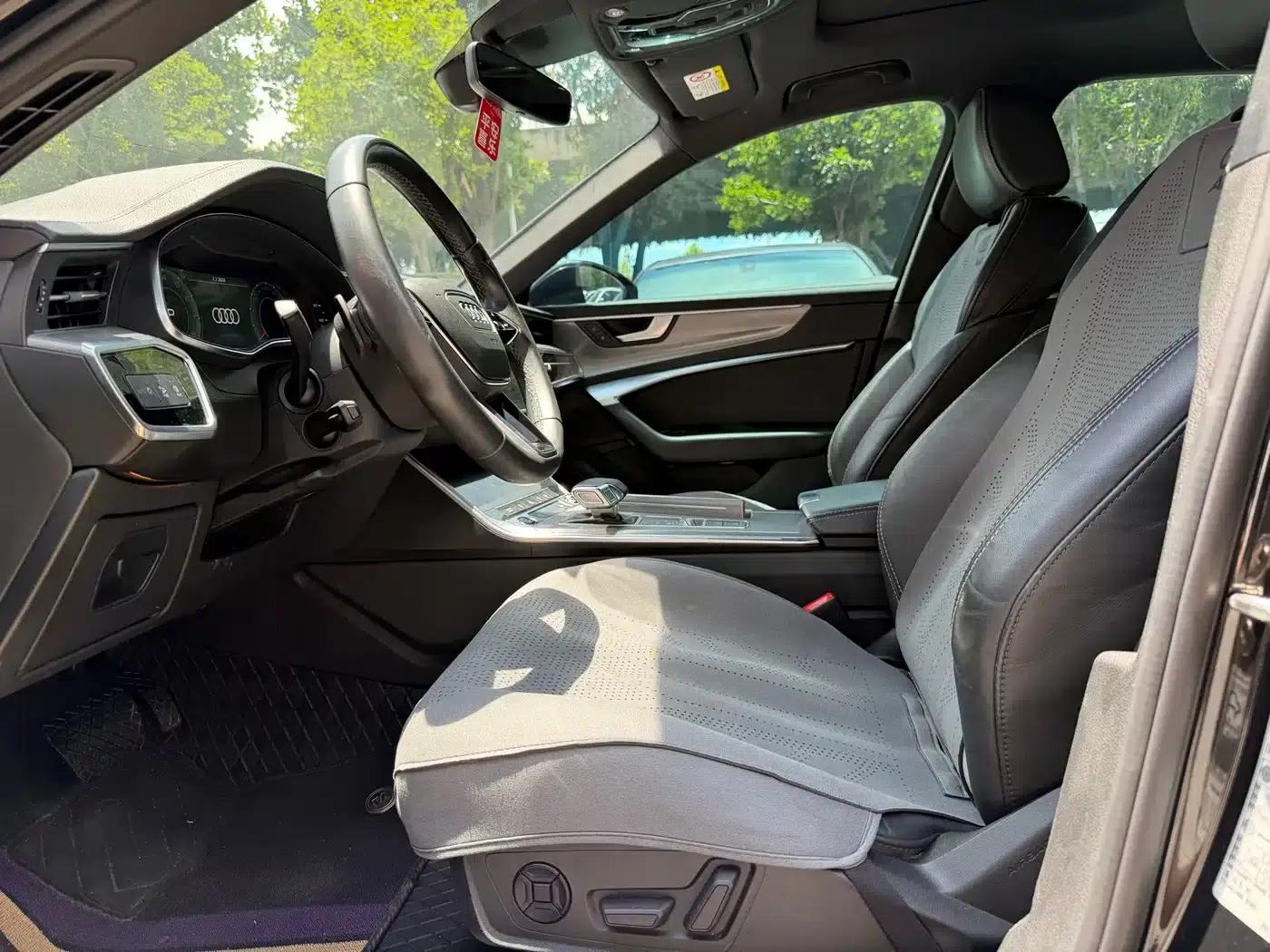 Audi A6L 2022 40 TFSI Luxury Dynamic — миниатюра 3