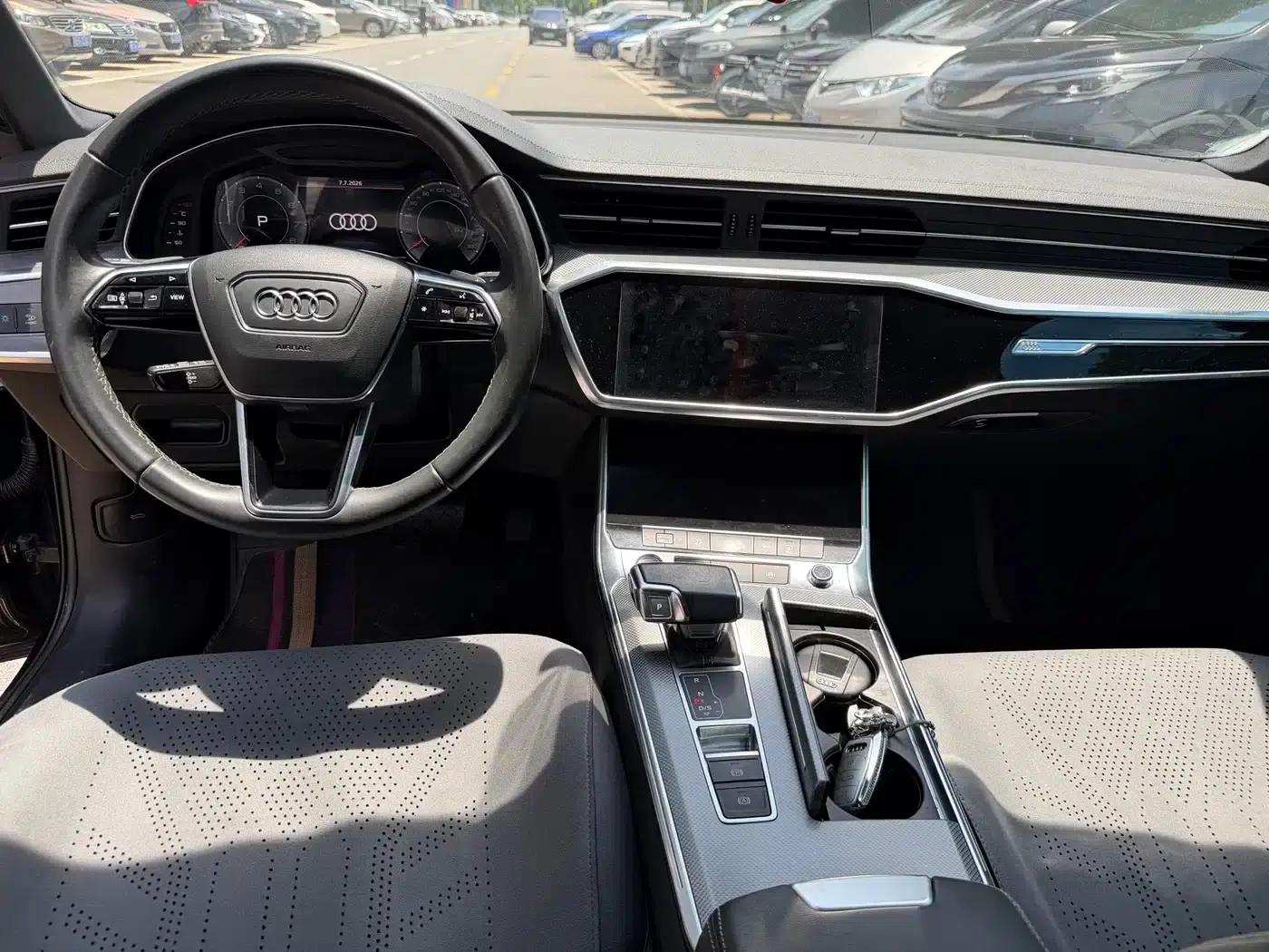 Audi A6L 2022 40 TFSI Luxury Dynamic — миниатюра 4