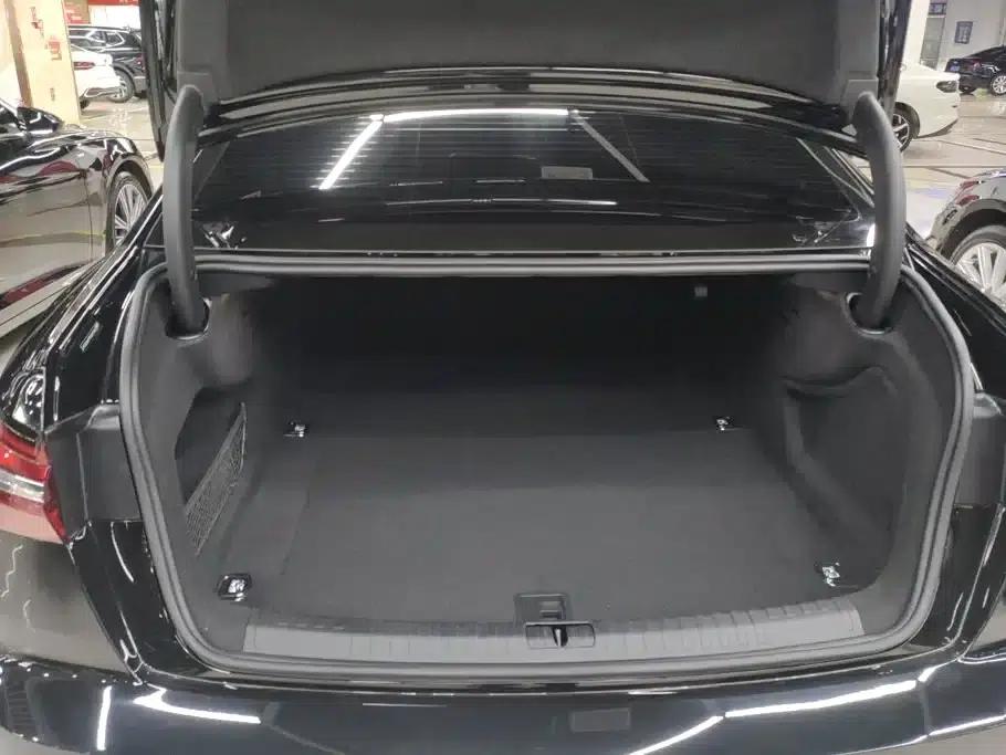 Audi A6L 2024 45 TFSI Premium Dynamic Edition — миниатюра 3