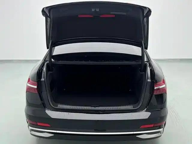 Audi A6L 2025 40 TFSI Luxury Dynamic — миниатюра 14