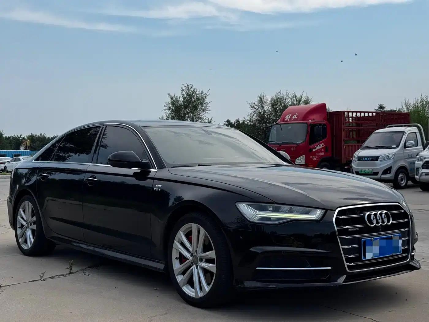 Audi A6L 2018 30th Anniversary Edition 45 TFSI quattro Sport — миниатюра 3
