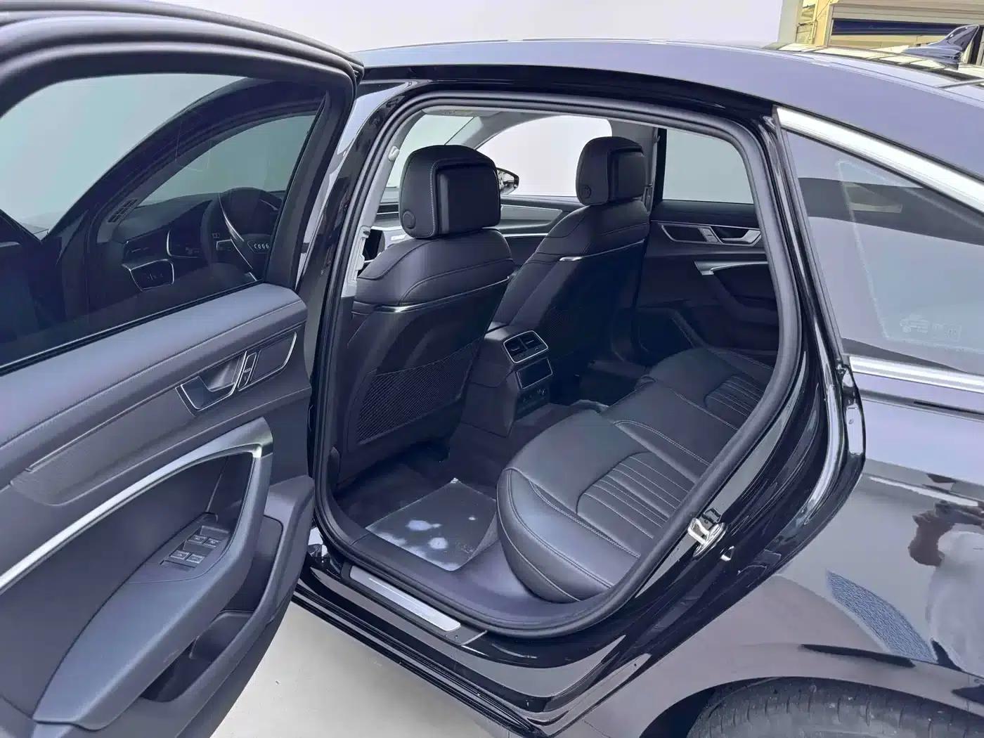 Audi A6L 2024 45 TFSI Premium Elegance — миниатюра 8