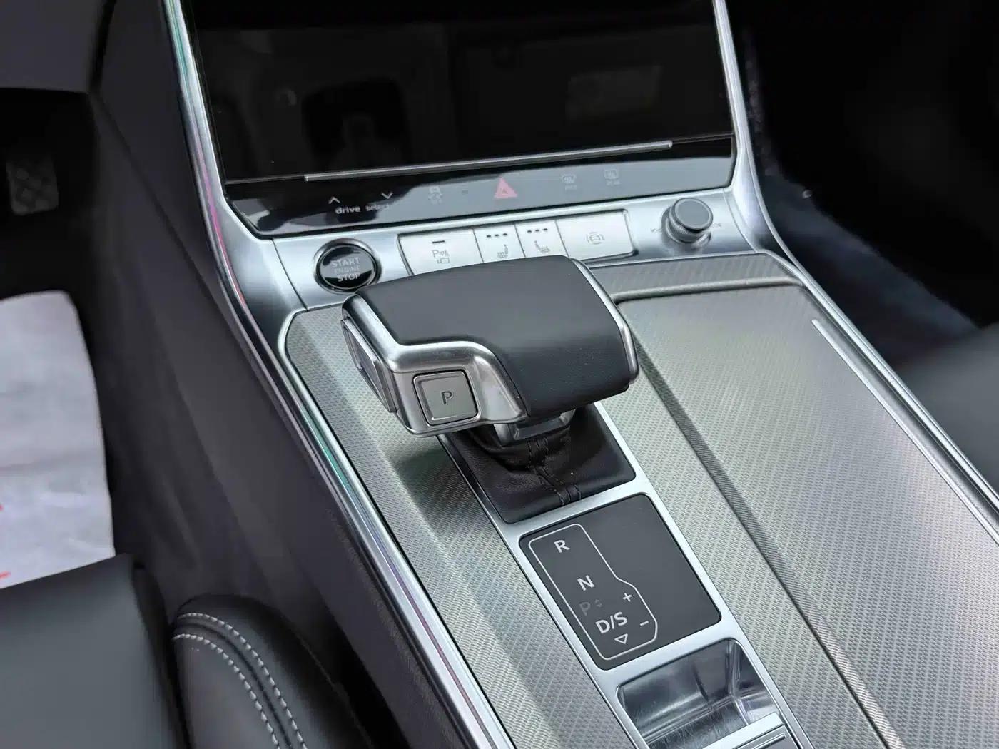 Audi A6L 2024 45 TFSI Premium Elegance — миниатюра 10