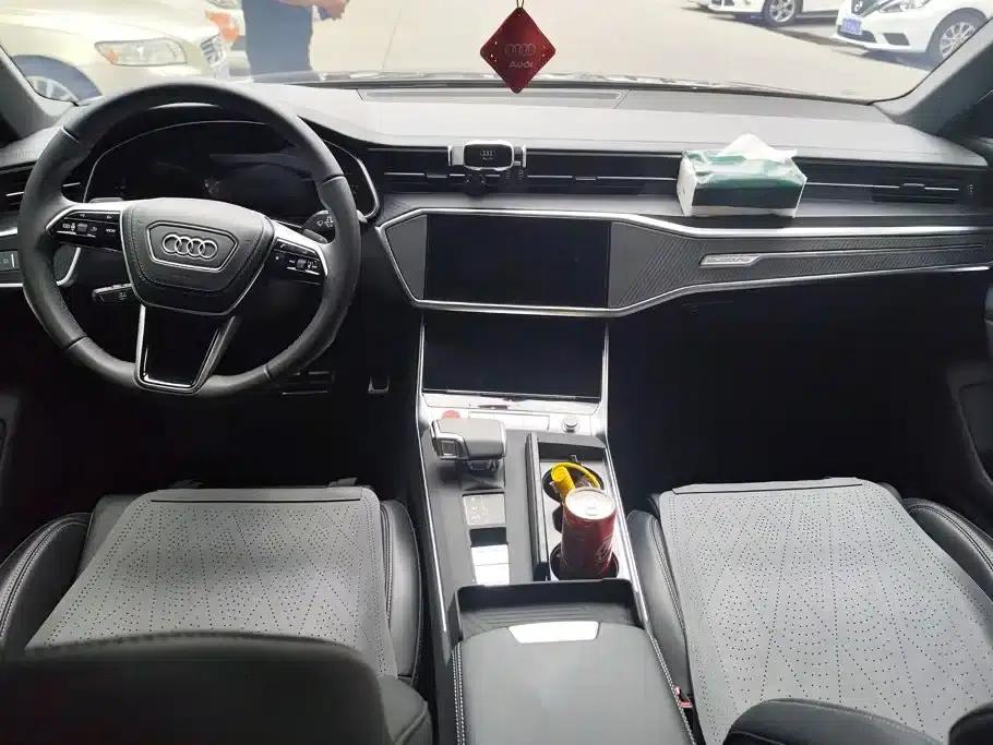 Audi A6L 2025 45 TFSI quattro Premium Dynamic Edition — миниатюра 12